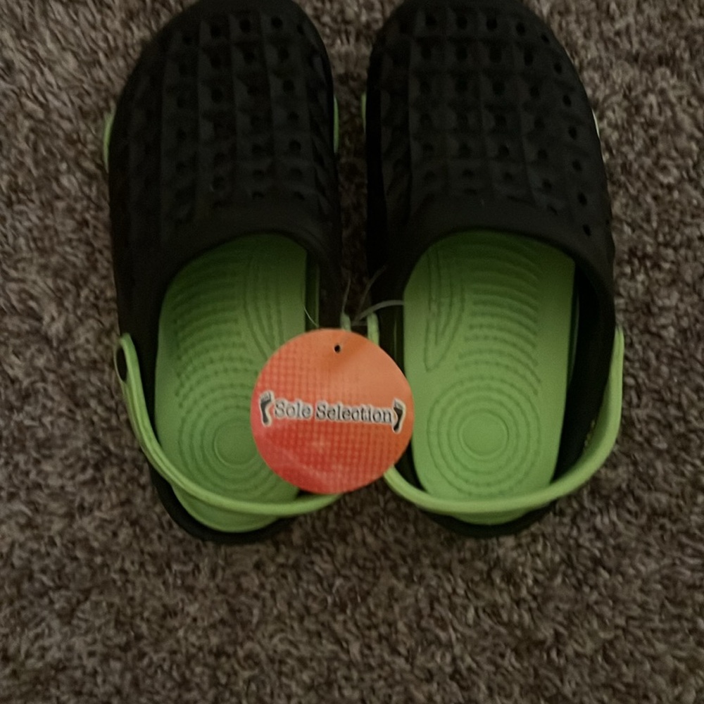 Crocs